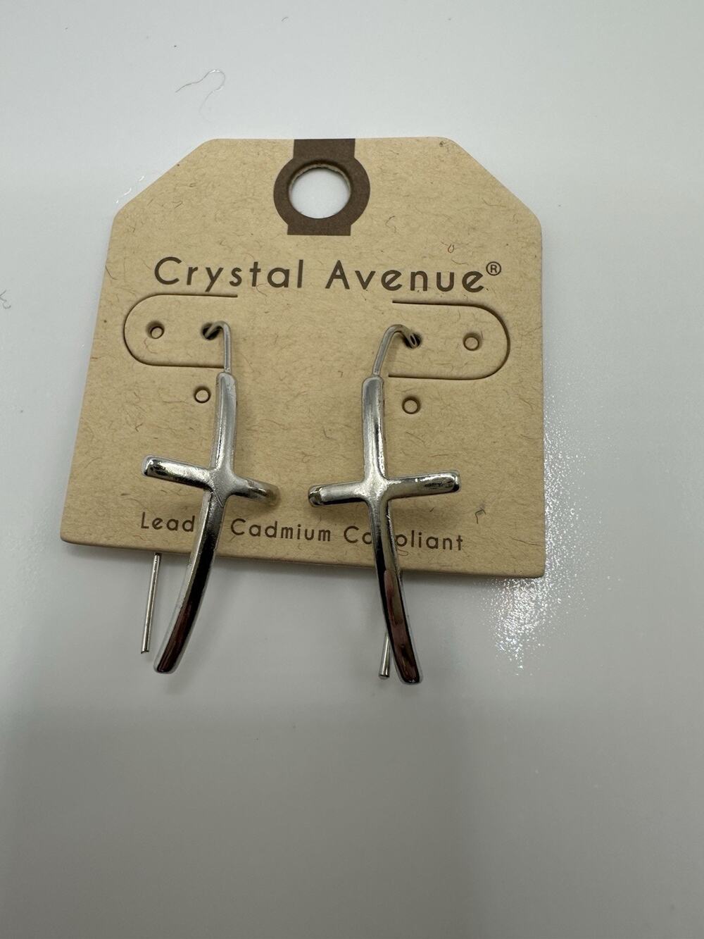 NWT Crystal Avenue Silver Tone Cross Dangle Hook Earrings 1.5”L